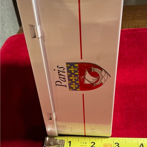 Collectible Metal Box Raised Relief Color Images of 5 Paris Landmarks Hinged Lid - Picture 11 of 11